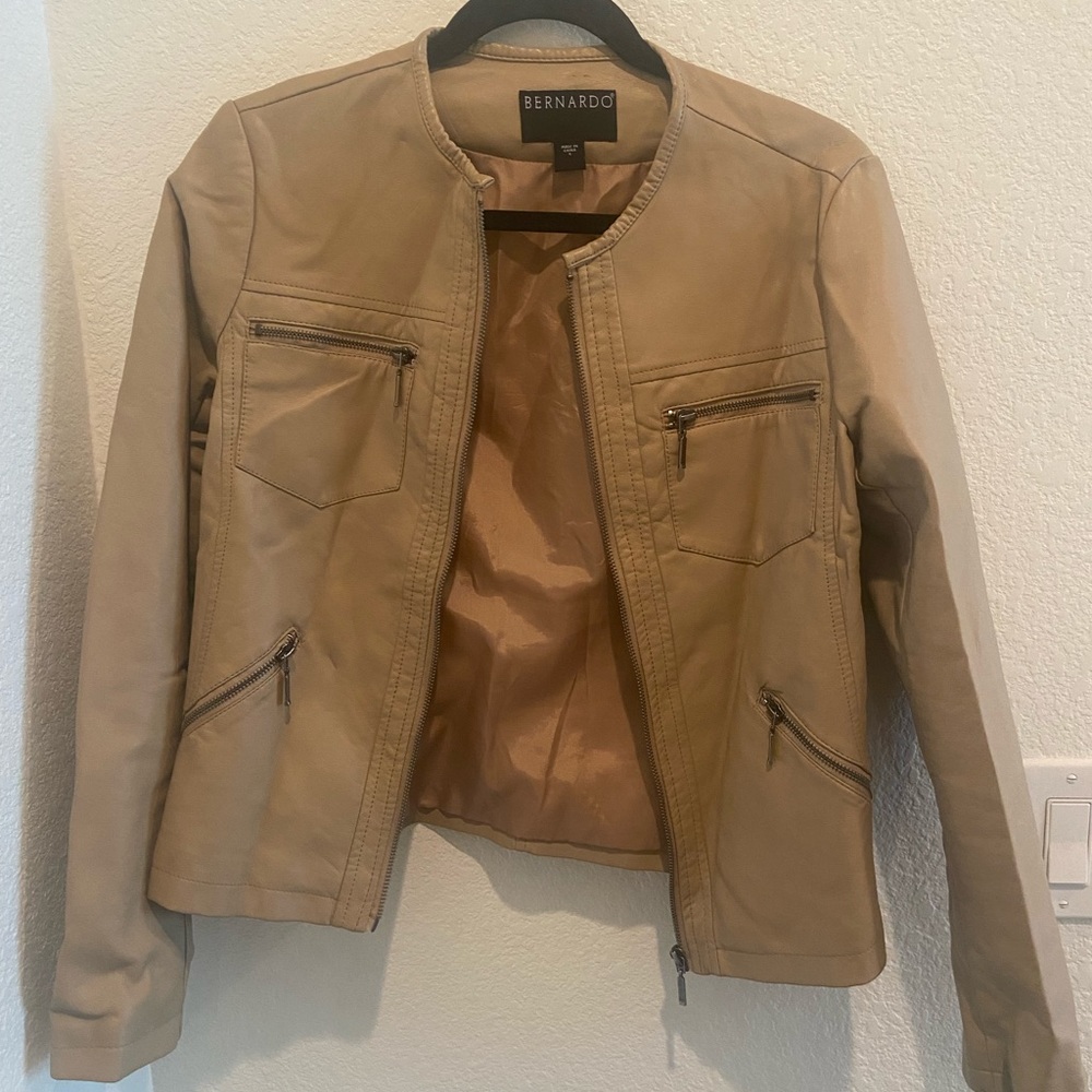 Tan faux leather Bernardo motorcycle jacket Size: Small